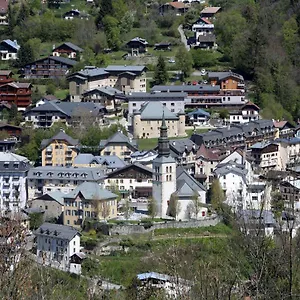 saint-gervais-apartment-next-to-bettex-ski-lift.hotels-rhonealpes.com/