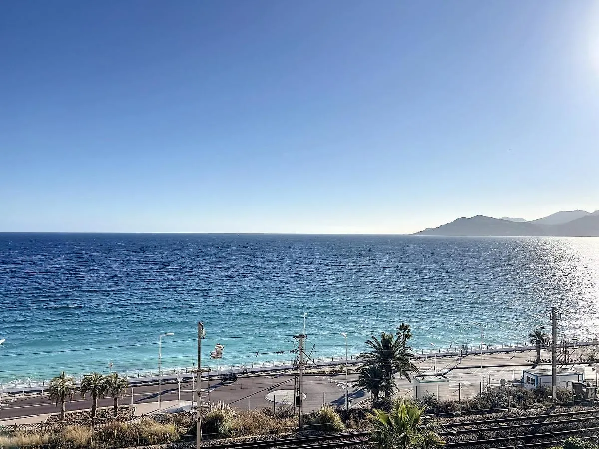 Apartment Villa Maupassant T2 Bord De Mer Cannes