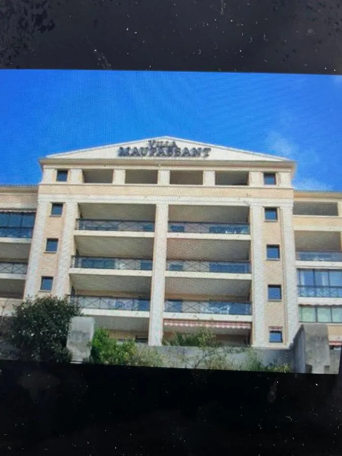 Villa Maupassant T2 Bord De Mer Cannes Apartment
