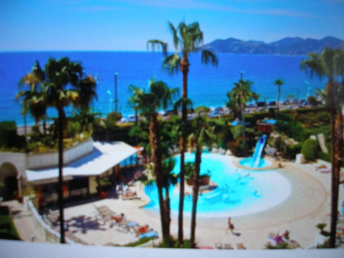 Villa Maupassant T2 Bord De Mer Cannes France